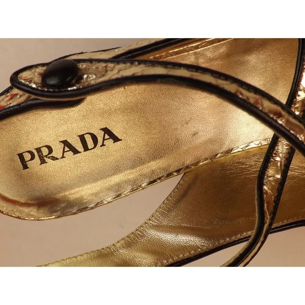NIB PRADA 1K7394 LITE GOLD SNAKE PRINT LEATHER BLACK WEDGE PLATFORM SANDALS 39.5 - Picture 6 of 11